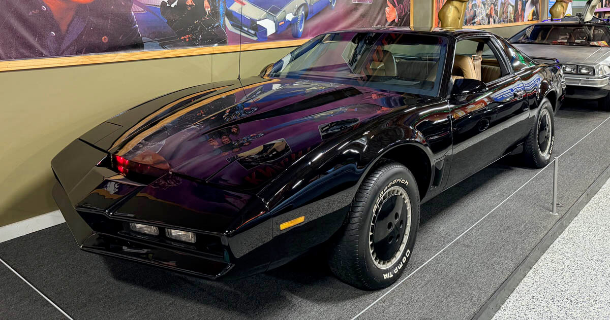 Crime-Fighting Knight Rider Car Breaks the Law in NYC, and Illinois ...